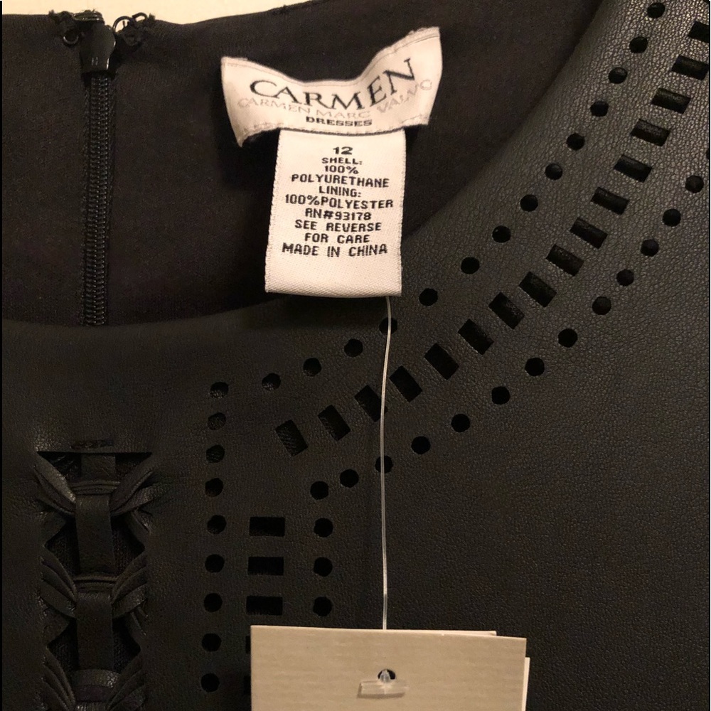Cutout Dress - Picture 3 of 3